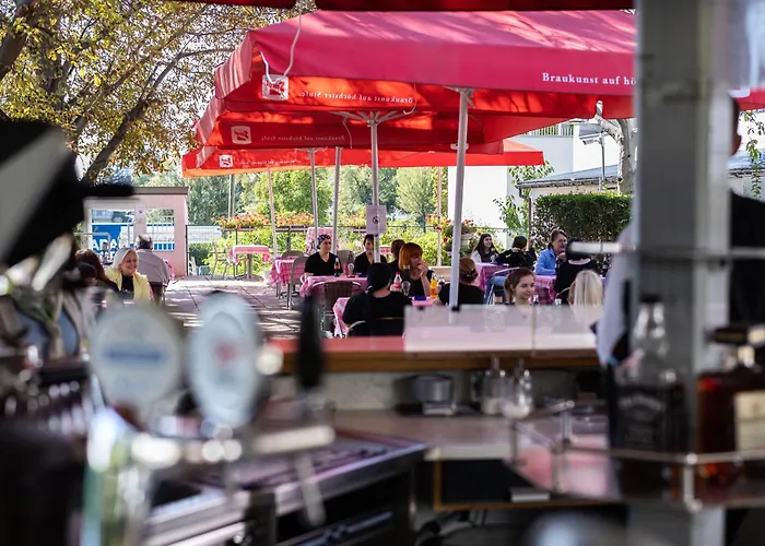 Lenas DonauHotel Wien